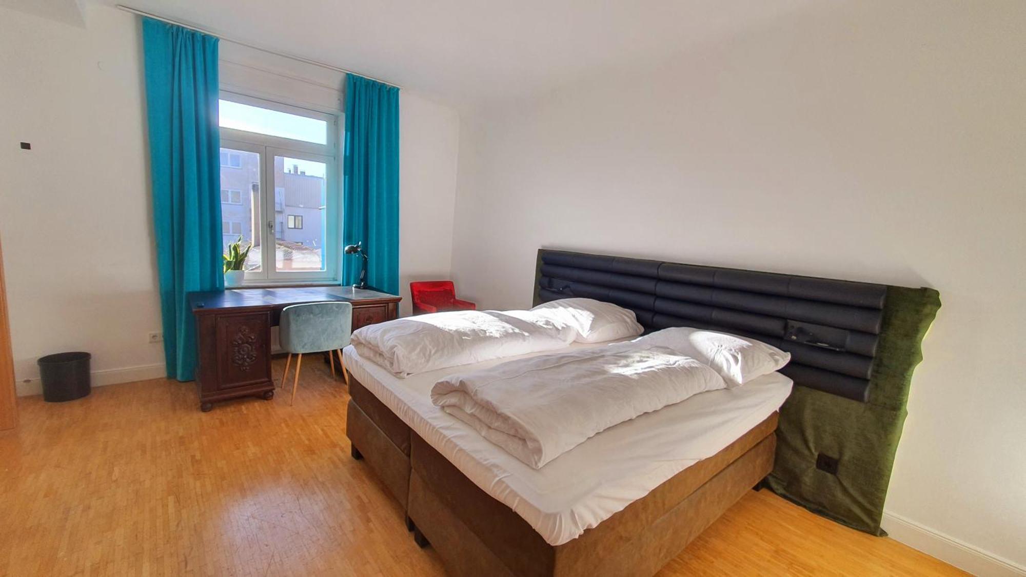 Helles Zimmer Mit Kingsize-Bett MHG Eksteriør bilde